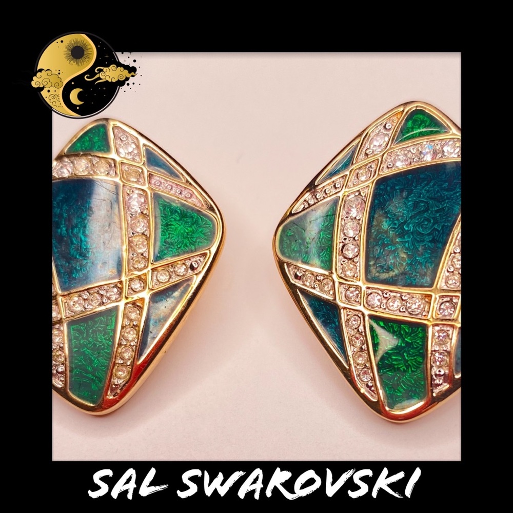 🔴 Swarovski Crystal Enamel Emerald Vintage Earrings - Picture 1 of 11